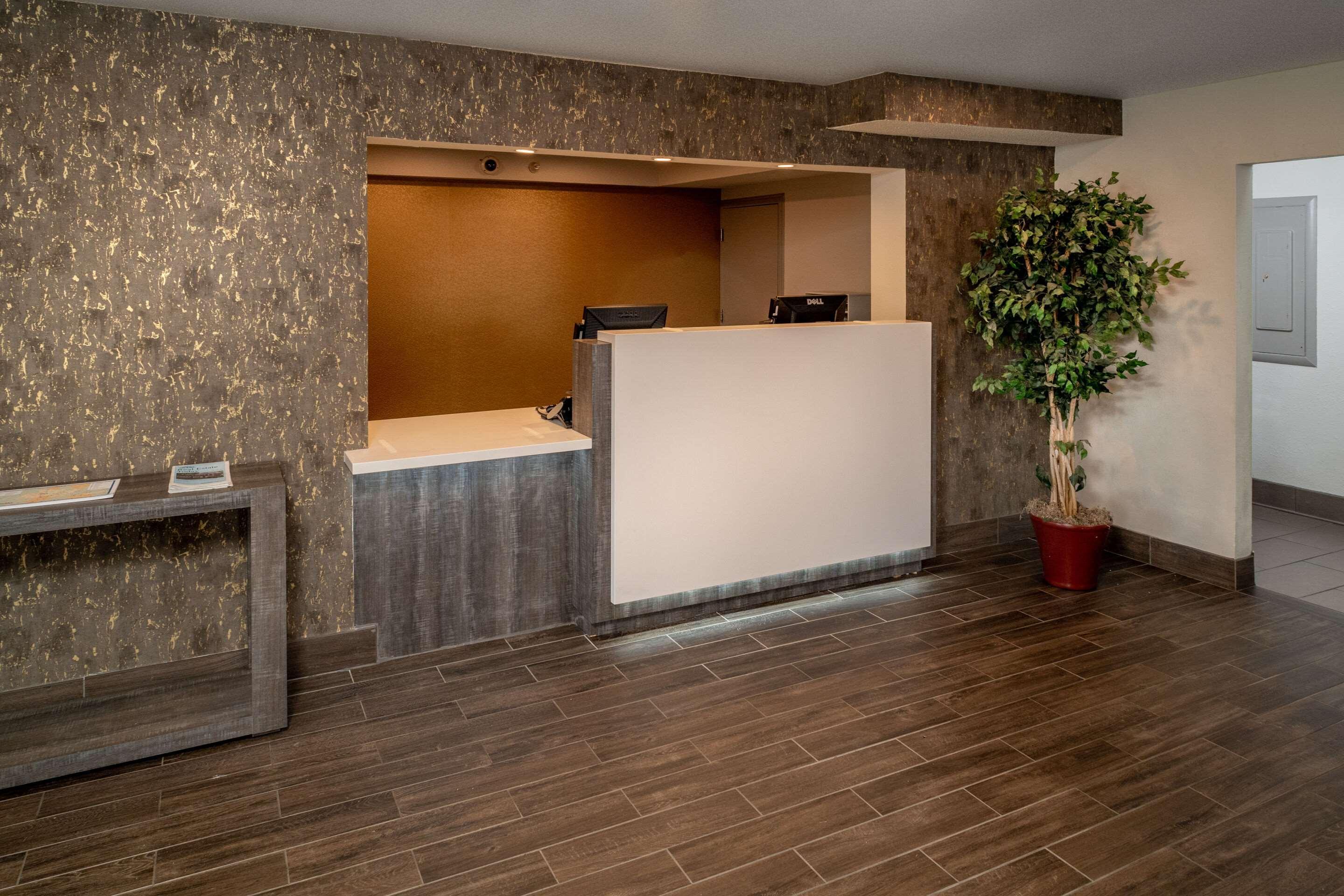 Hotel Clarion Pointe Beckley Exteriér fotografie