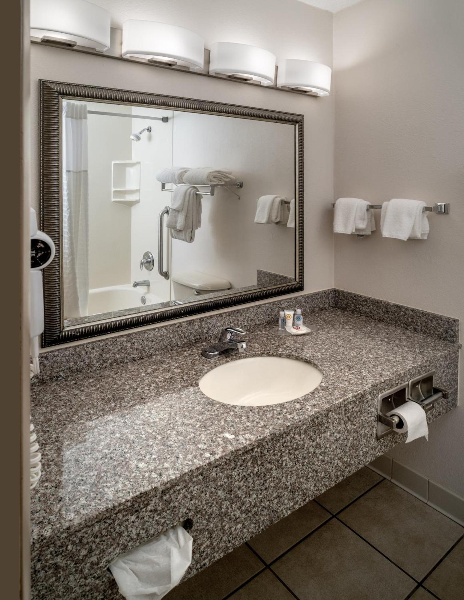 Hotel Clarion Pointe Beckley Pokoj fotografie